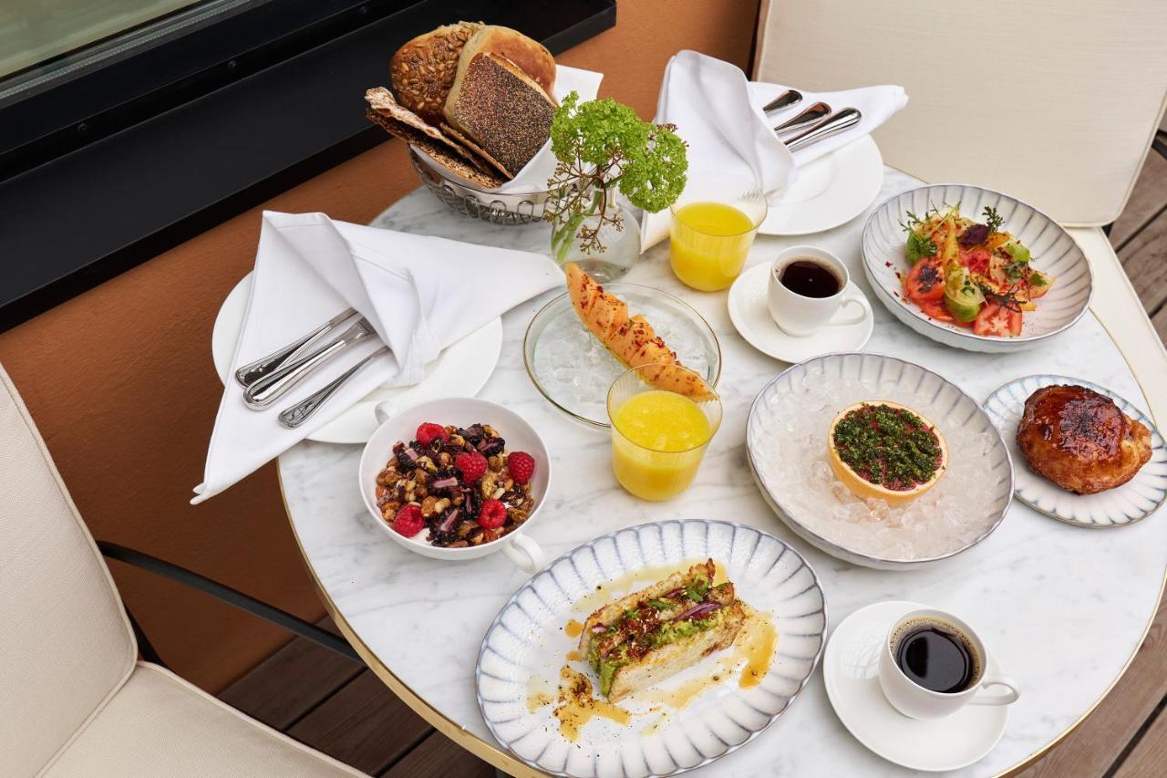 Villa Dagmar Stockholm Exterior photo A breakfast at the Mandarin Oriental, Munich