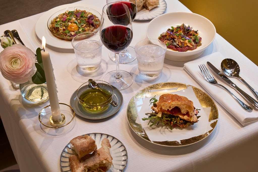 Villa Dagmar Stockholm Restaurant photo A meal at the restaurant